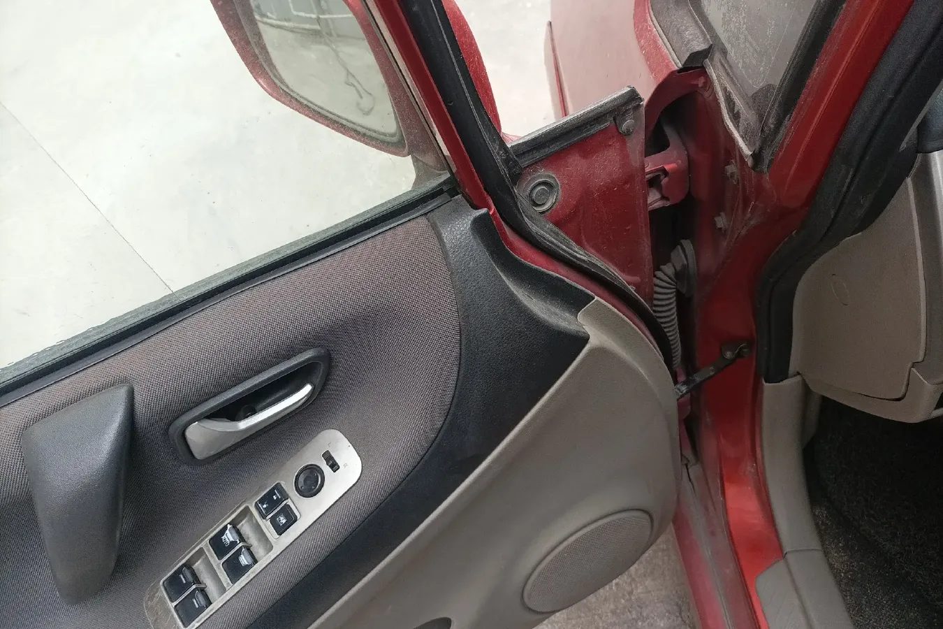 2013 Suzuki Liana 1.4L 101HP L4 5MT,autocango,china used car exporter,china ev exporter,chinese used car exporter,chinese used ev exporter