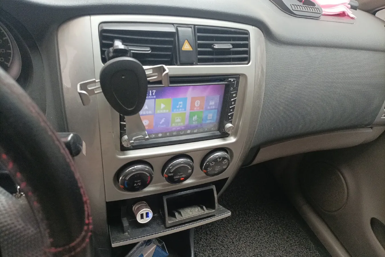 2013 Suzuki Liana 1.4L 101HP L4 5MT,autocango,china used car exporter,china ev exporter,chinese used car exporter,chinese used ev exporter