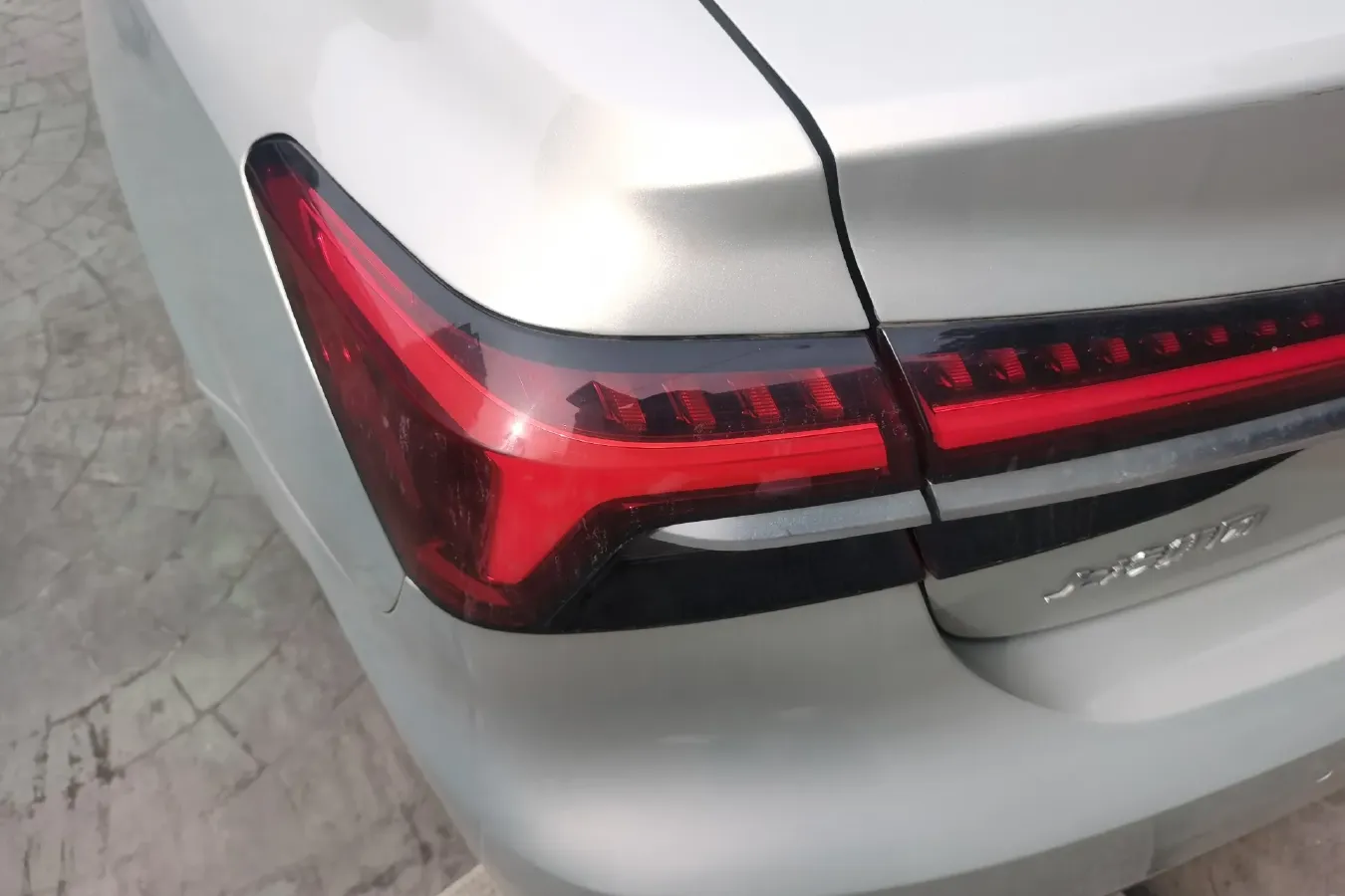 2020 Rising Auto ER6 BEV 69.9KWH,autocango,china used car exporter,china ev exporter,chinese used car exporter,chinese used ev exporter