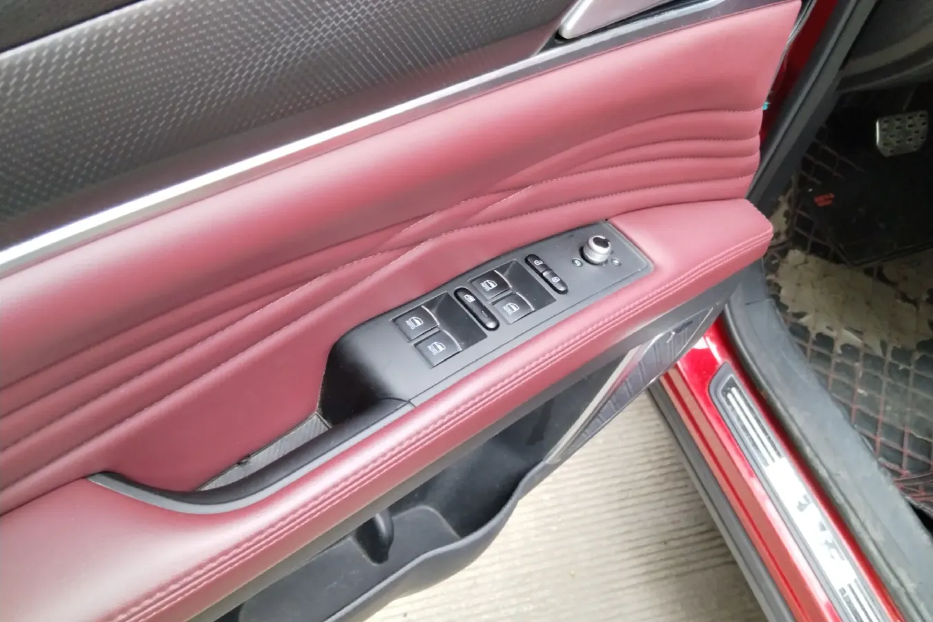 2019 DongFeng Fengon Fengon ix5 1.5T 180HP L4 CVT,autocango,china used car exporter,china ev exporter,chinese used car exporter,chinese used ev exporter