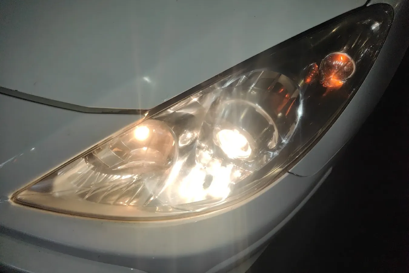 2010 Peugeot 307 1.6L 106HP L4 4AT,autocango,china used car exporter,china ev exporter,chinese used car exporter,chinese used ev exporter