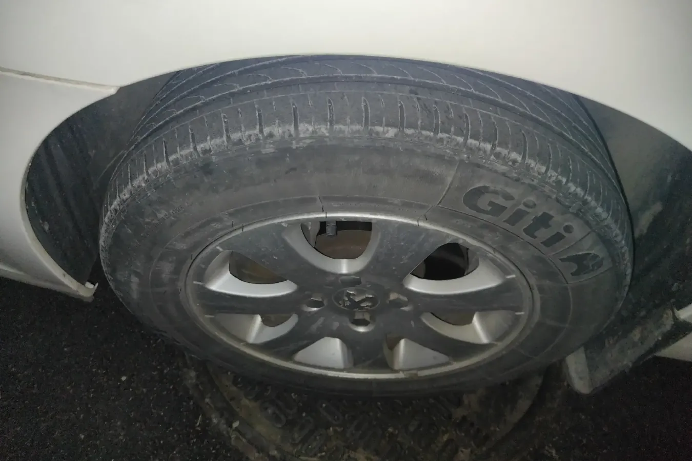 2010 Peugeot 307 1.6L 106HP L4 4AT,autocango,china used car exporter,china ev exporter,chinese used car exporter,chinese used ev exporter