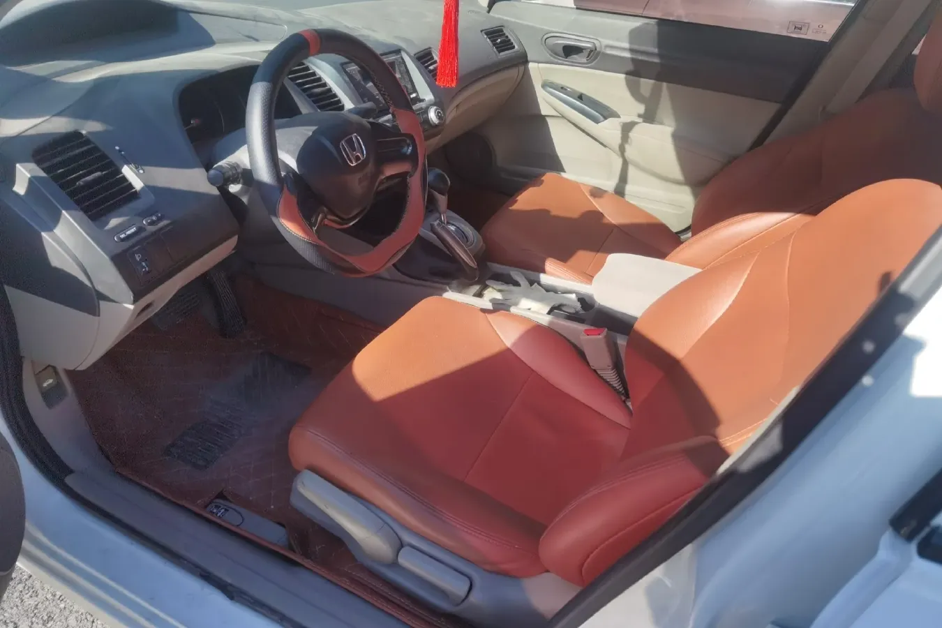 2015 Ciimo Ciimo 1.8L 140HP L4 5AT,autocango,china used car exporter,china ev exporter,chinese used car exporter,chinese used ev exporter