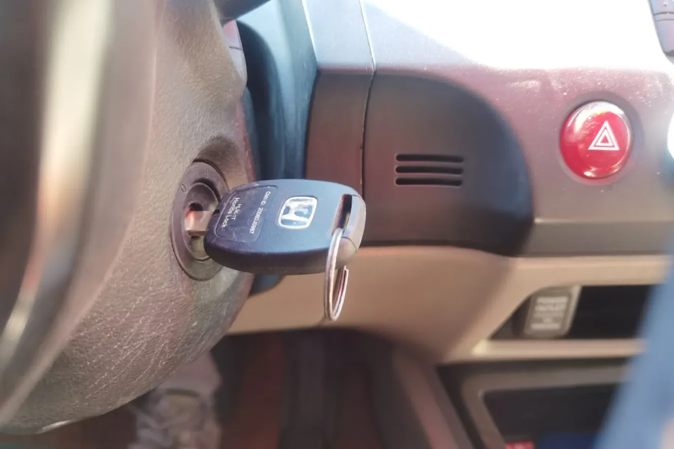 2015 Ciimo Ciimo 1.8L 140HP L4 5AT,autocango,china used car exporter,china ev exporter,chinese used car exporter,chinese used ev exporter