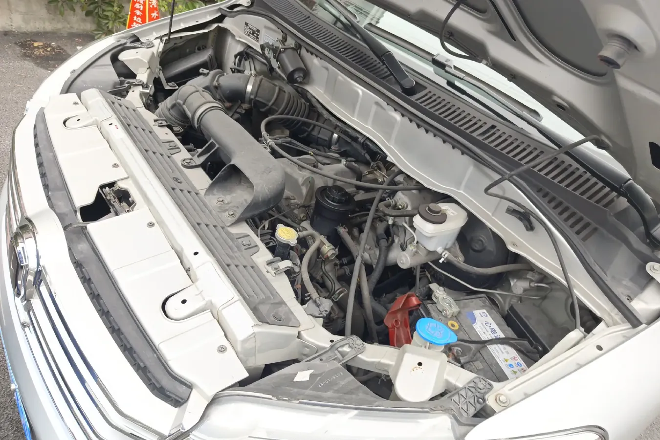 2014 JinBei Grace 2.4L 139HP L4 5MT,autocango,china used car exporter,china ev exporter,chinese used car exporter,chinese used ev exporter