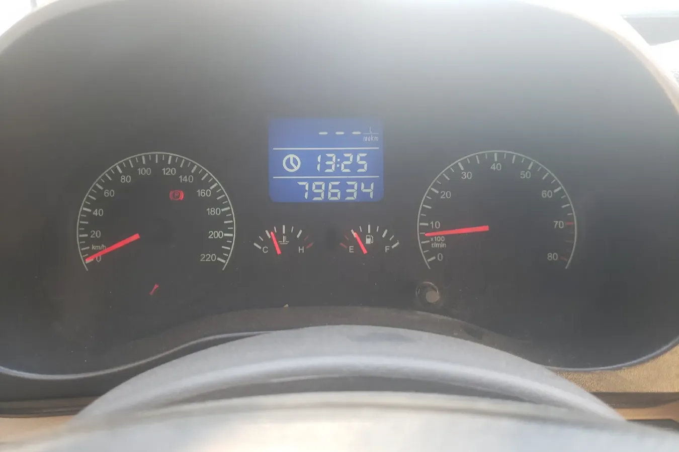 2011 Chery Tiggo 1.6L 126HP L4 5MT,autocango,china used car exporter,china ev exporter,chinese used car exporter,chinese used ev exporter