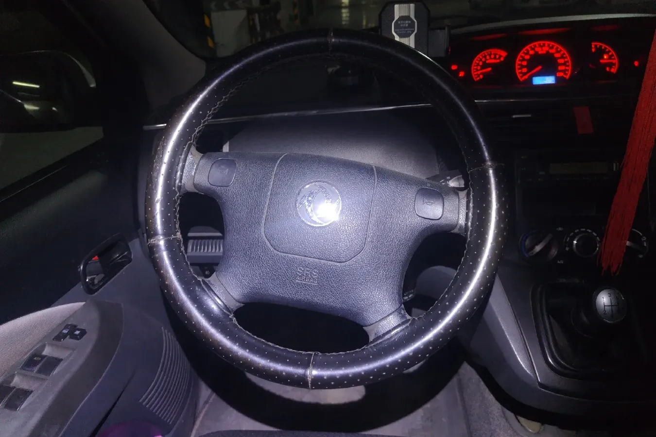 2010 DongFeng Forthing Joyear 1.5L 120HP L4 5MT,autocango,china used car exporter,china ev exporter,chinese used car exporter,chinese used ev exporter