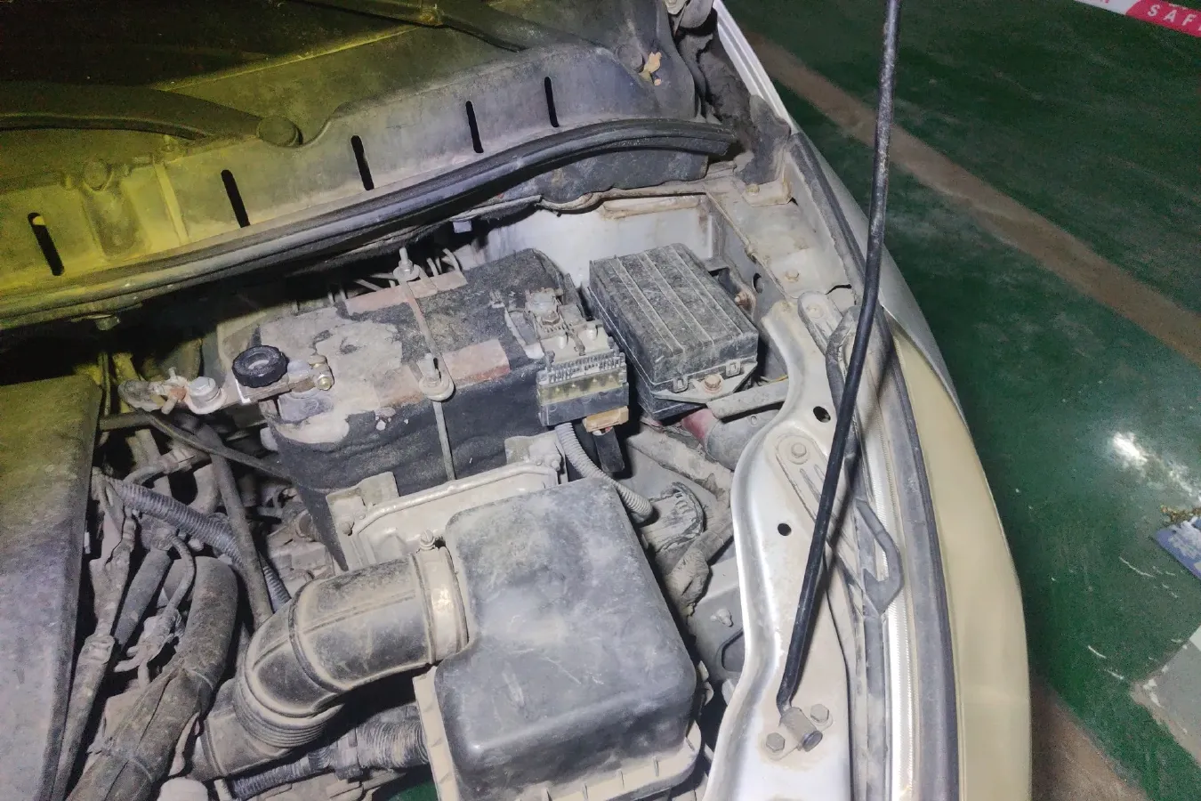 2010 DongFeng Forthing Joyear 1.5L 120HP L4 5MT,autocango,china used car exporter,china ev exporter,chinese used car exporter,chinese used ev exporter