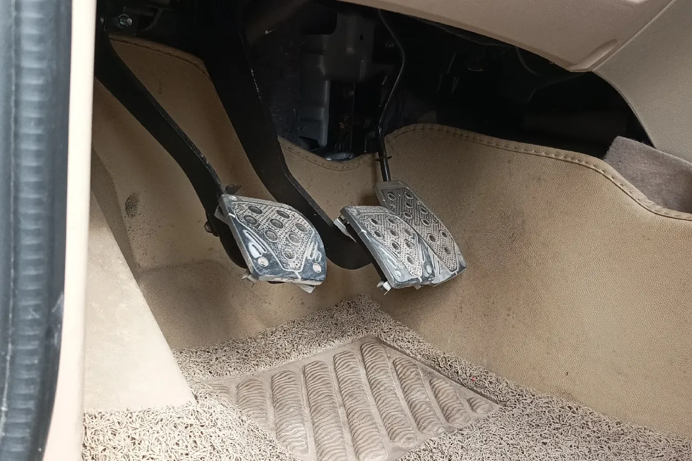 2014 ChangAn Kaicene Honor S 1.5L 106HP L4 5MT,autocango,china used car exporter,china ev exporter,chinese used car exporter,chinese used ev exporter