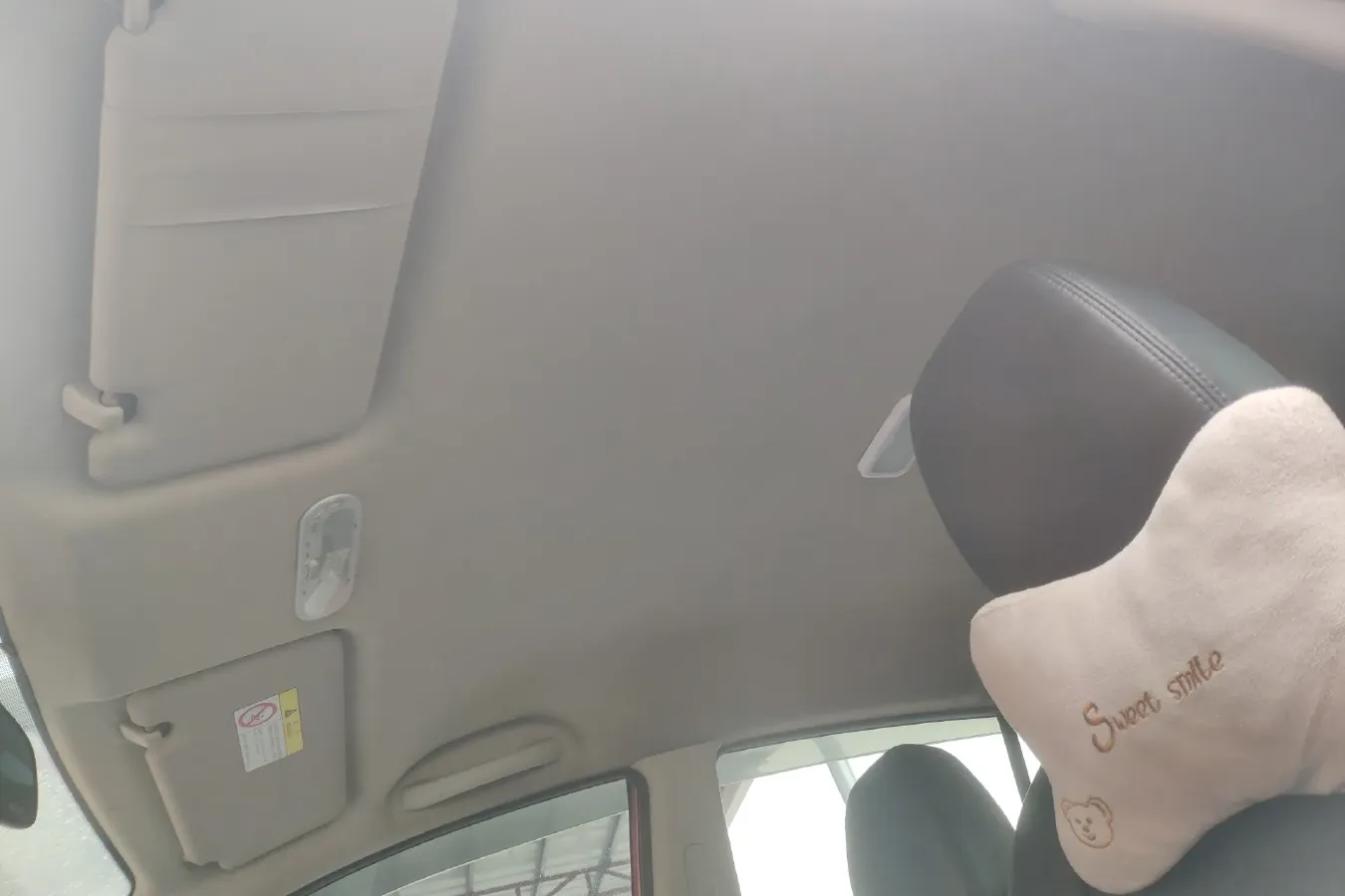 2012 Venucia R50 1.6L 117HP L4 4AT,autocango,china used car exporter,china ev exporter,chinese used car exporter,chinese used ev exporter