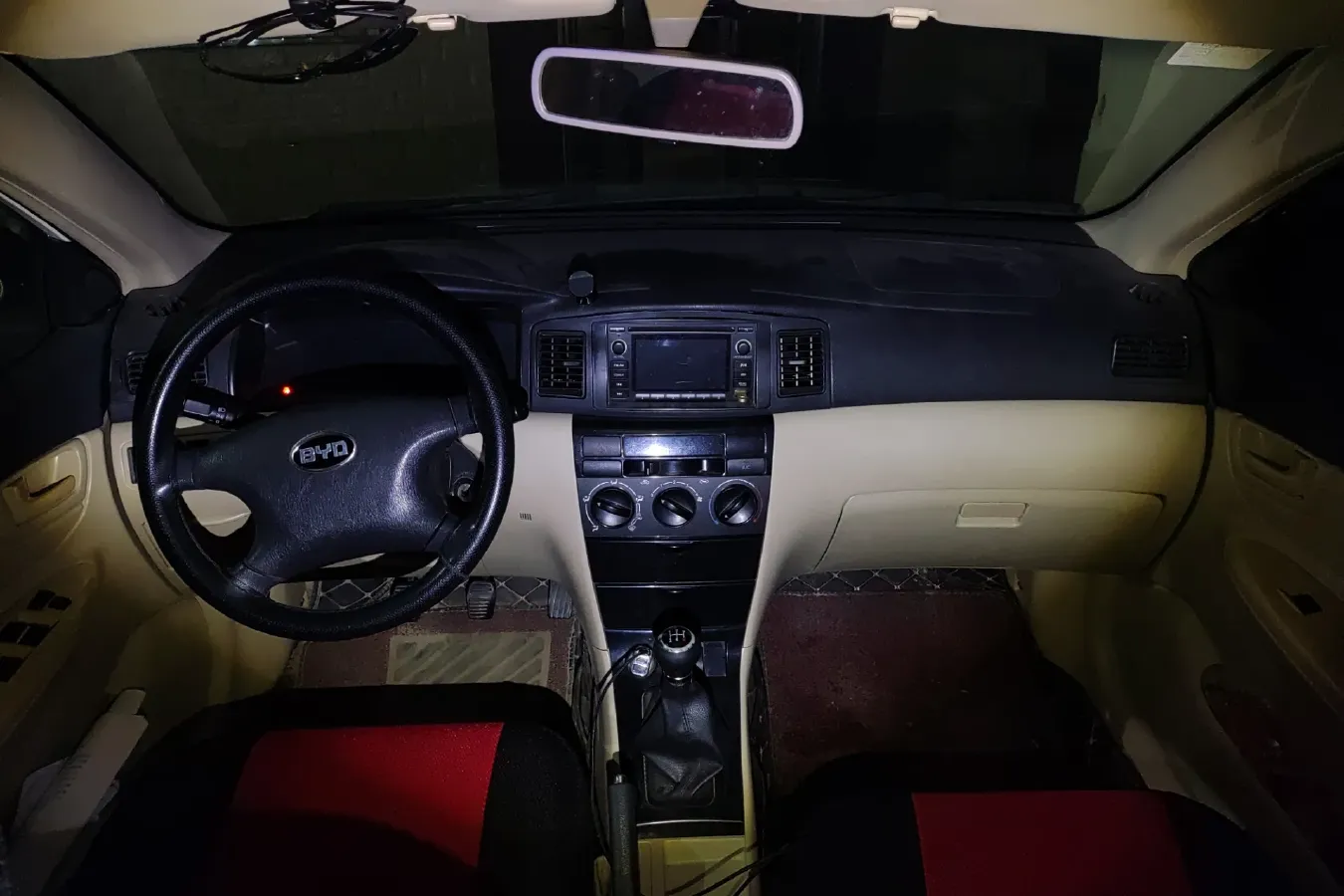 2012 BYD F3 1.5L 109HP L4 5MT,autocango,china used car exporter,china ev exporter,chinese used car exporter,chinese used ev exporter