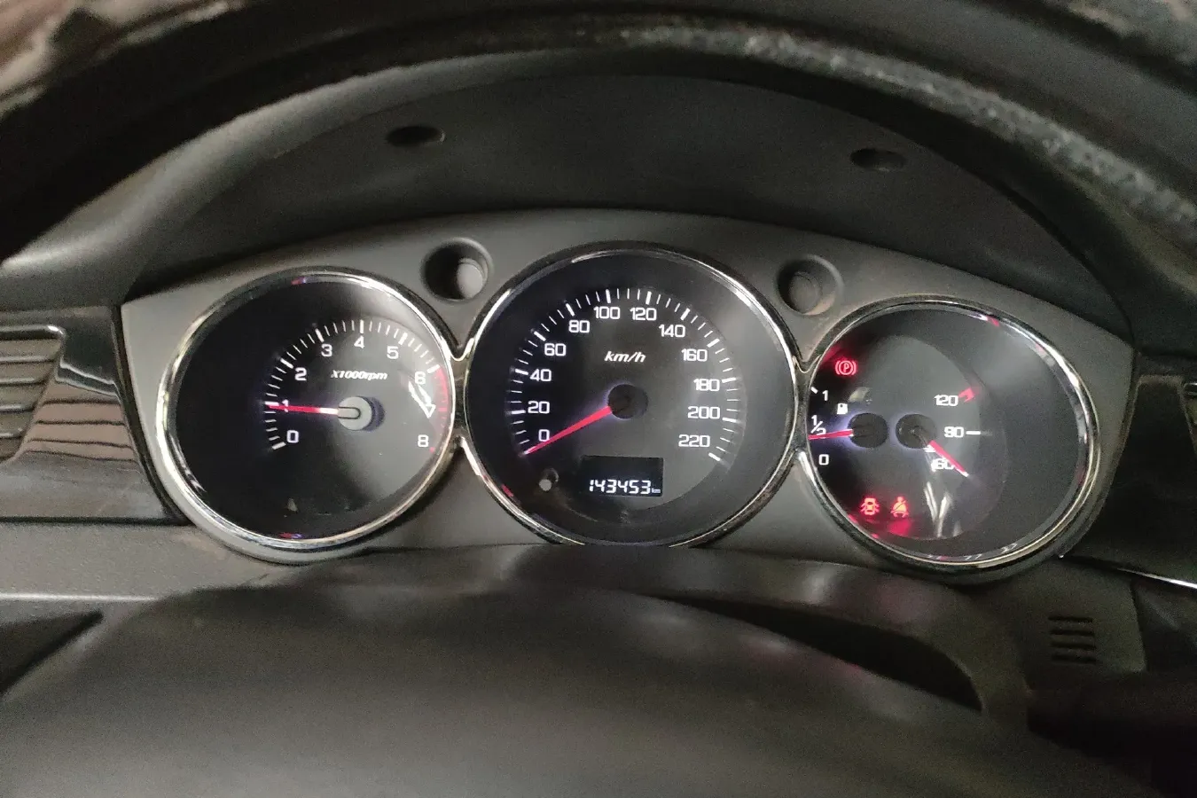 2013 DongFeng Aeolus S30 1.6L 106HP L4 5MT,autocango,china used car exporter,china ev exporter,chinese used car exporter,chinese used ev exporter