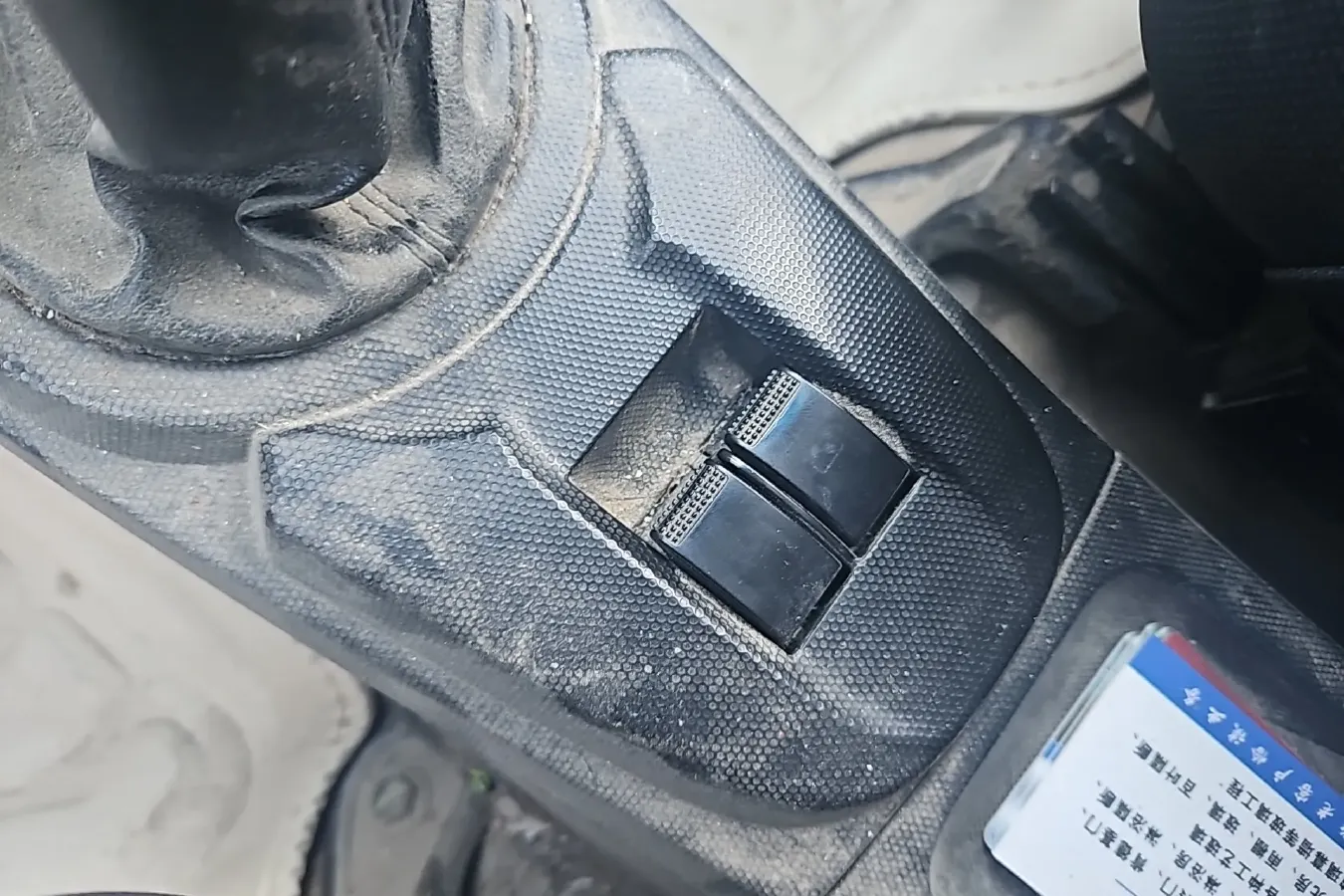 2012 ChangAn BenBen MINI 1.0L 69HP L4 5MT,autocango,china used car exporter,china ev exporter,chinese used car exporter,chinese used ev exporter