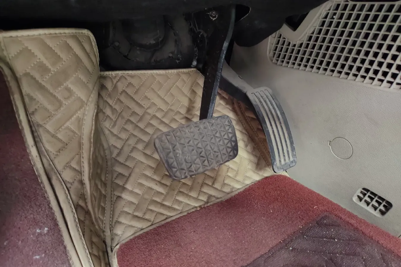 2017 Buick GL8 2.5L 200HP L4 6AT,autocango,china used car exporter,china ev exporter,chinese used car exporter,chinese used ev exporter