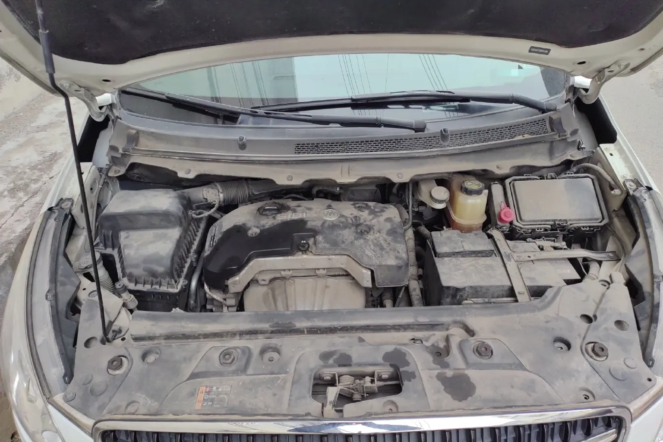 2017 Buick GL8 2.5L 200HP L4 6AT,autocango,china used car exporter,china ev exporter,chinese used car exporter,chinese used ev exporter