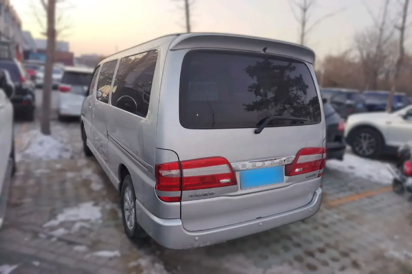2010 JinBei Grace 2.7L 151HP L4 4AT,autocango,china used car exporter,china ev exporter,chinese used car exporter,chinese used ev exporter