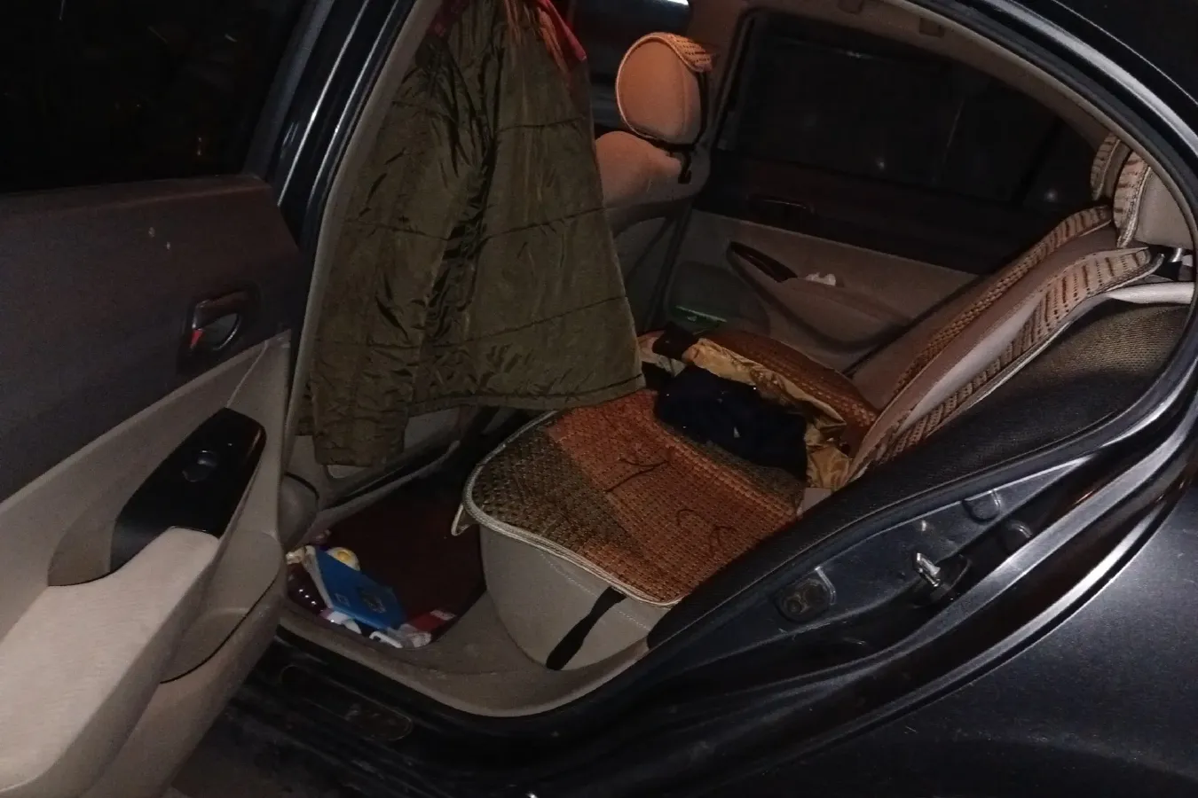 2012 Ciimo Ciimo 1.8L 140HP L4 5AT,autocango,china used car exporter,china ev exporter,chinese used car exporter,chinese used ev exporter