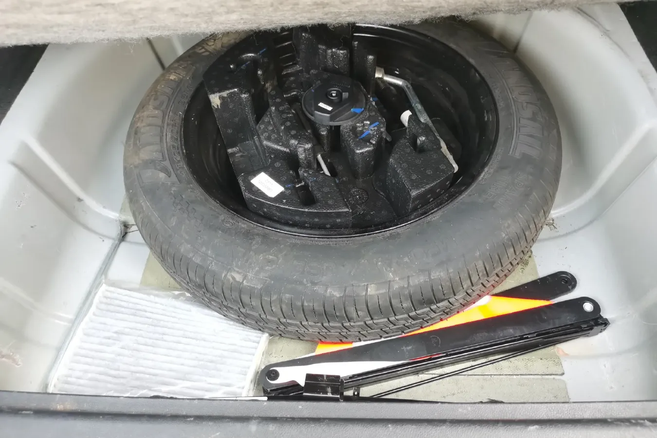 2021 Qoros 3 1.5T 156HP L4 CVT,autocango,china used car exporter,china ev exporter,chinese used car exporter,chinese used ev exporter