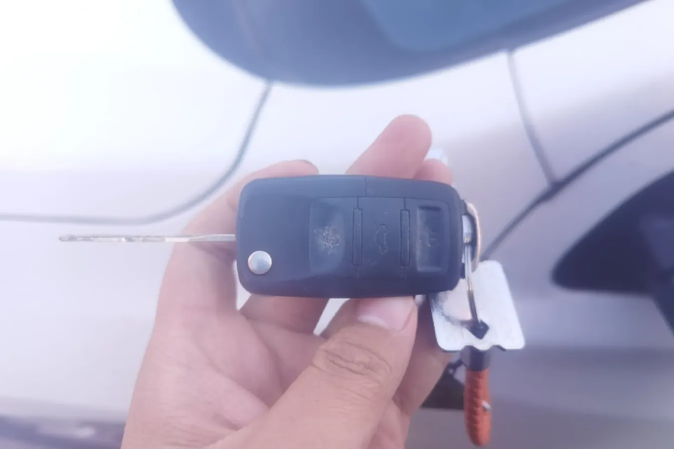 2015 Venucia T70 2.0L 144HP L4 CVT,autocango,china used car exporter,china ev exporter,chinese used car exporter,chinese used ev exporter