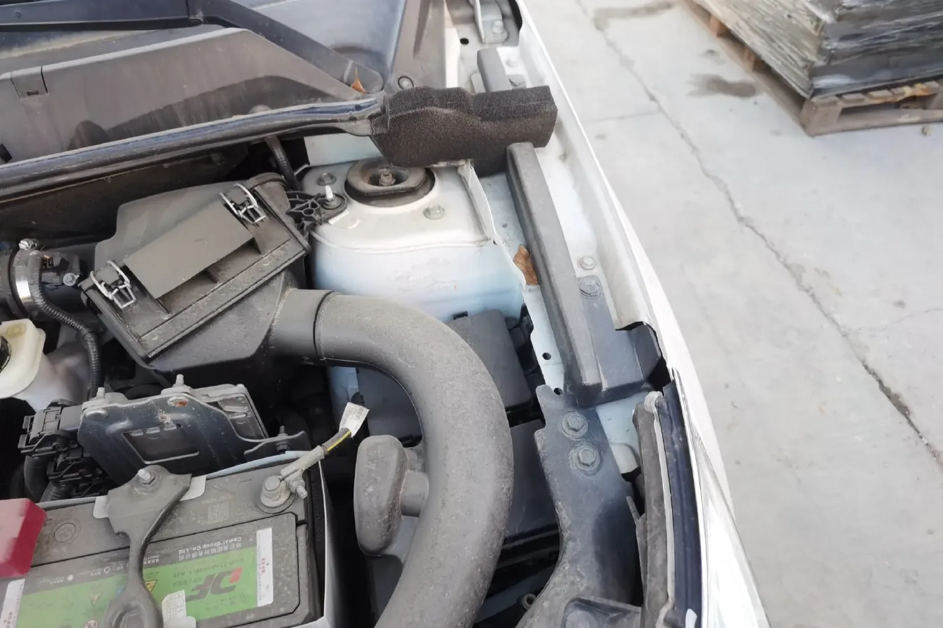 2015 Venucia T70 2.0L 144HP L4 CVT,autocango,china used car exporter,china ev exporter,chinese used car exporter,chinese used ev exporter