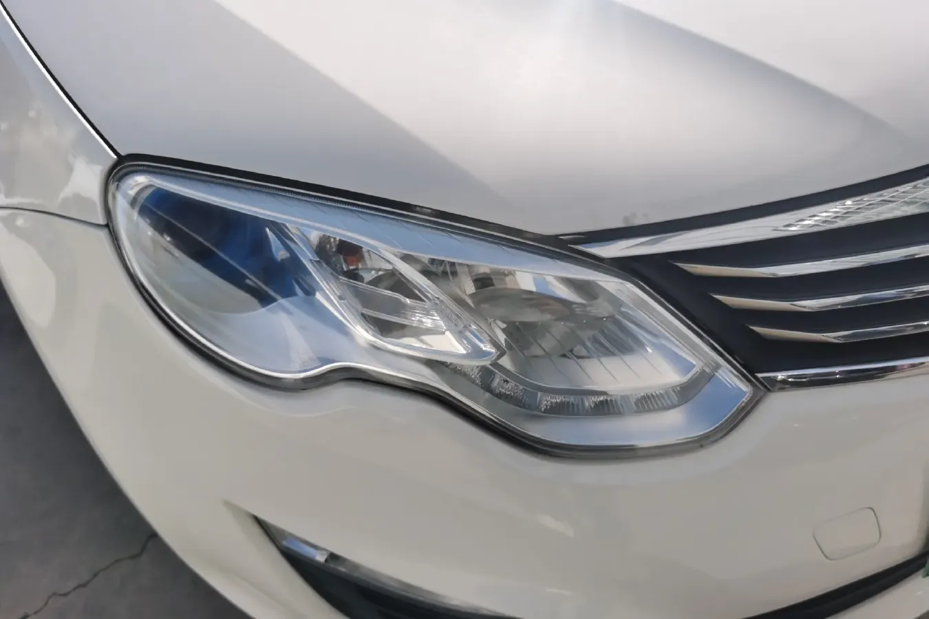 2016 Roewe e550 1.5L 109HP L4 2AT PHEV 12KWH,autocango,china used car exporter,china ev exporter,chinese used car exporter,chinese used ev exporter