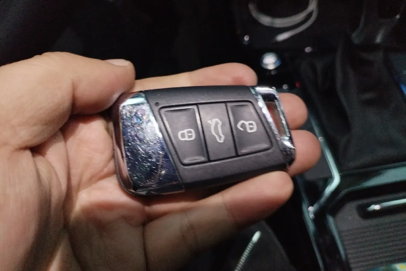 2023 Volkswagen Passat 2.0T 186HP L4 7DCT,autocango,china used car exporter,china ev exporter,chinese used car exporter,chinese used ev exporter