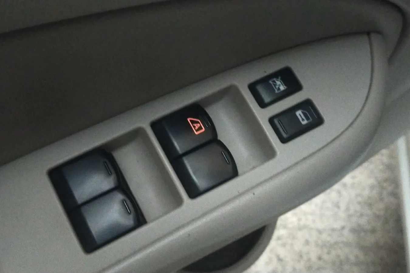 2016 DongFeng Aeolus A60 1.5L 116HP L4 4AT,autocango,china used car exporter,china ev exporter,chinese used car exporter,chinese used ev exporter