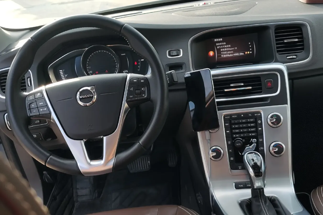 2018 Volvo S60 2.0T 238HP L4 8AT PHEV 11.2KWH,autocango,china used car exporter,china ev exporter,chinese used car exporter,chinese used ev exporter