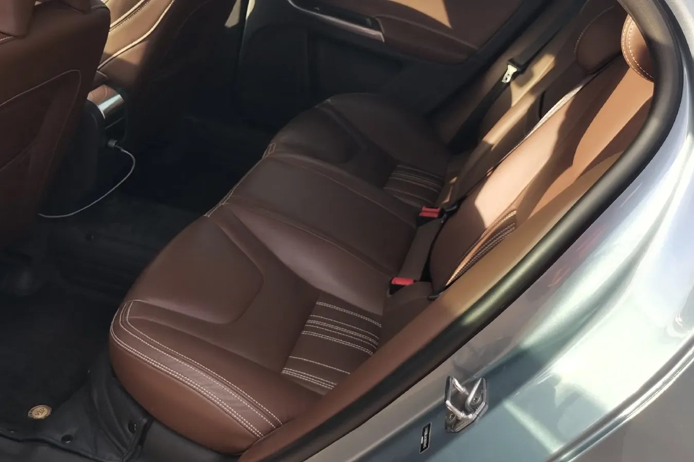 2018 Volvo S60 2.0T 238HP L4 8AT PHEV 11.2KWH,autocango,china used car exporter,china ev exporter,chinese used car exporter,chinese used ev exporter