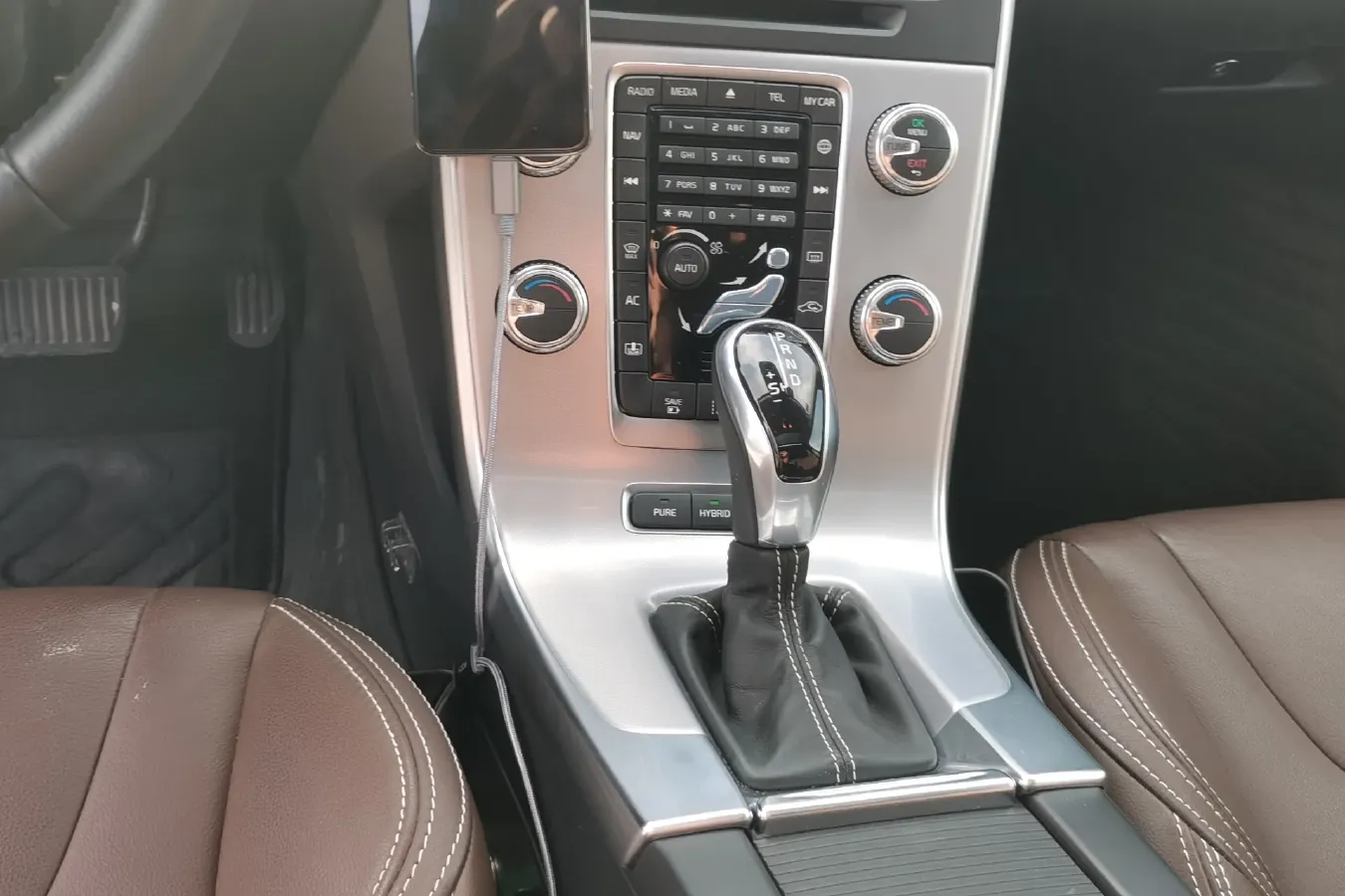 2018 Volvo S60 2.0T 238HP L4 8AT PHEV 11.2KWH,autocango,china used car exporter,china ev exporter,chinese used car exporter,chinese used ev exporter