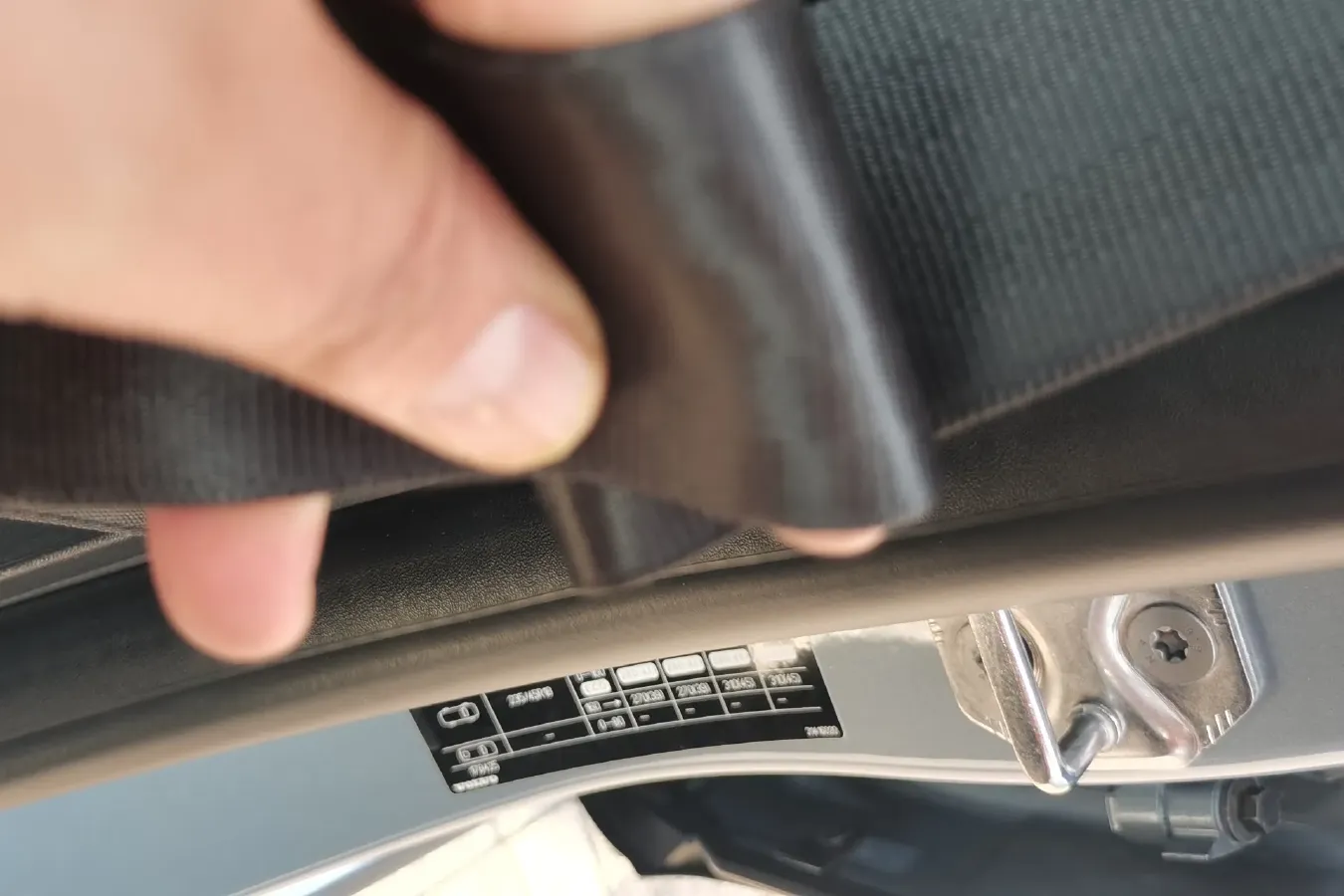 2018 Volvo S60 2.0T 238HP L4 8AT PHEV 11.2KWH,autocango,china used car exporter,china ev exporter,chinese used car exporter,chinese used ev exporter