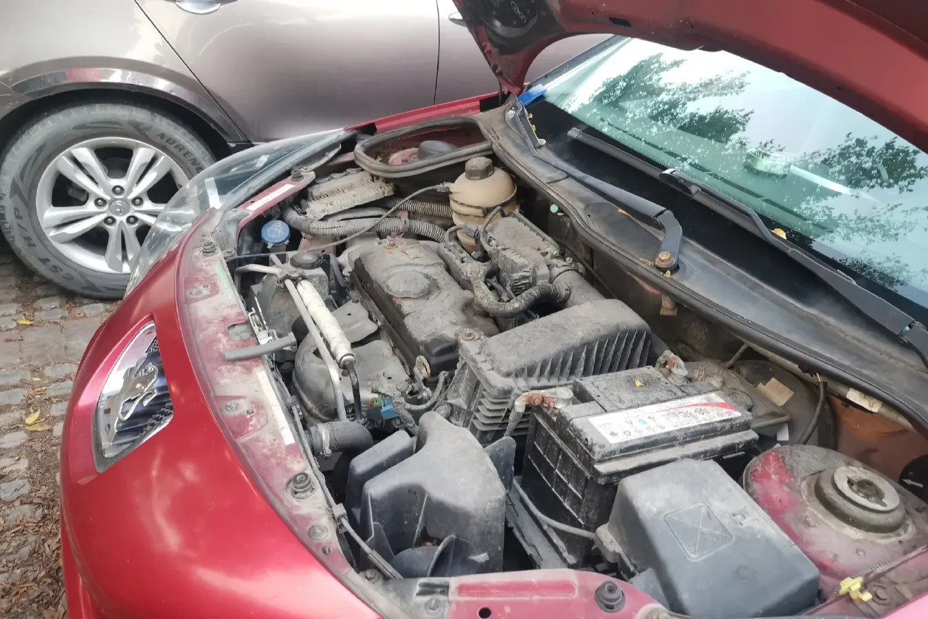 2011 Peugeot 207 1.4L 76HP L4 5MT,autocango,china used car exporter,china ev exporter,chinese used car exporter,chinese used ev exporter