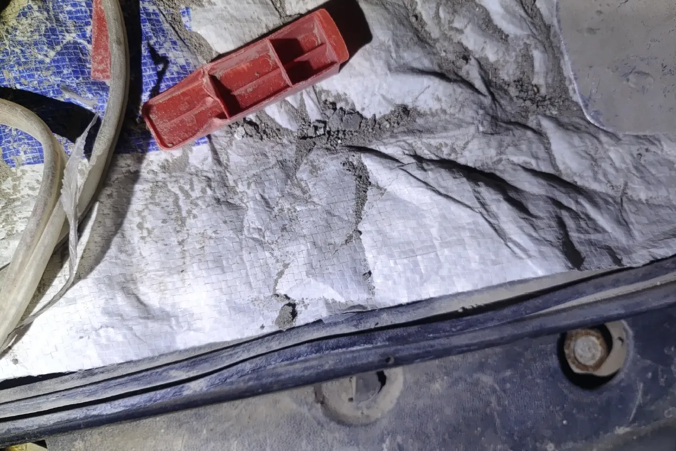 2013 FAW Senia S80 1.5L 109HP L4 5MT,autocango,china used car exporter,china ev exporter,chinese used car exporter,chinese used ev exporter