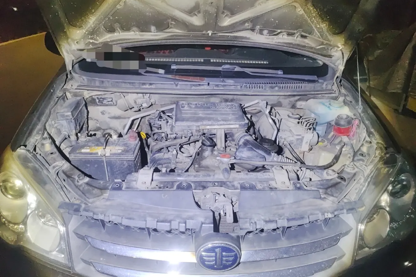 2013 FAW Senia S80 1.5L 109HP L4 5MT,autocango,china used car exporter,china ev exporter,chinese used car exporter,chinese used ev exporter