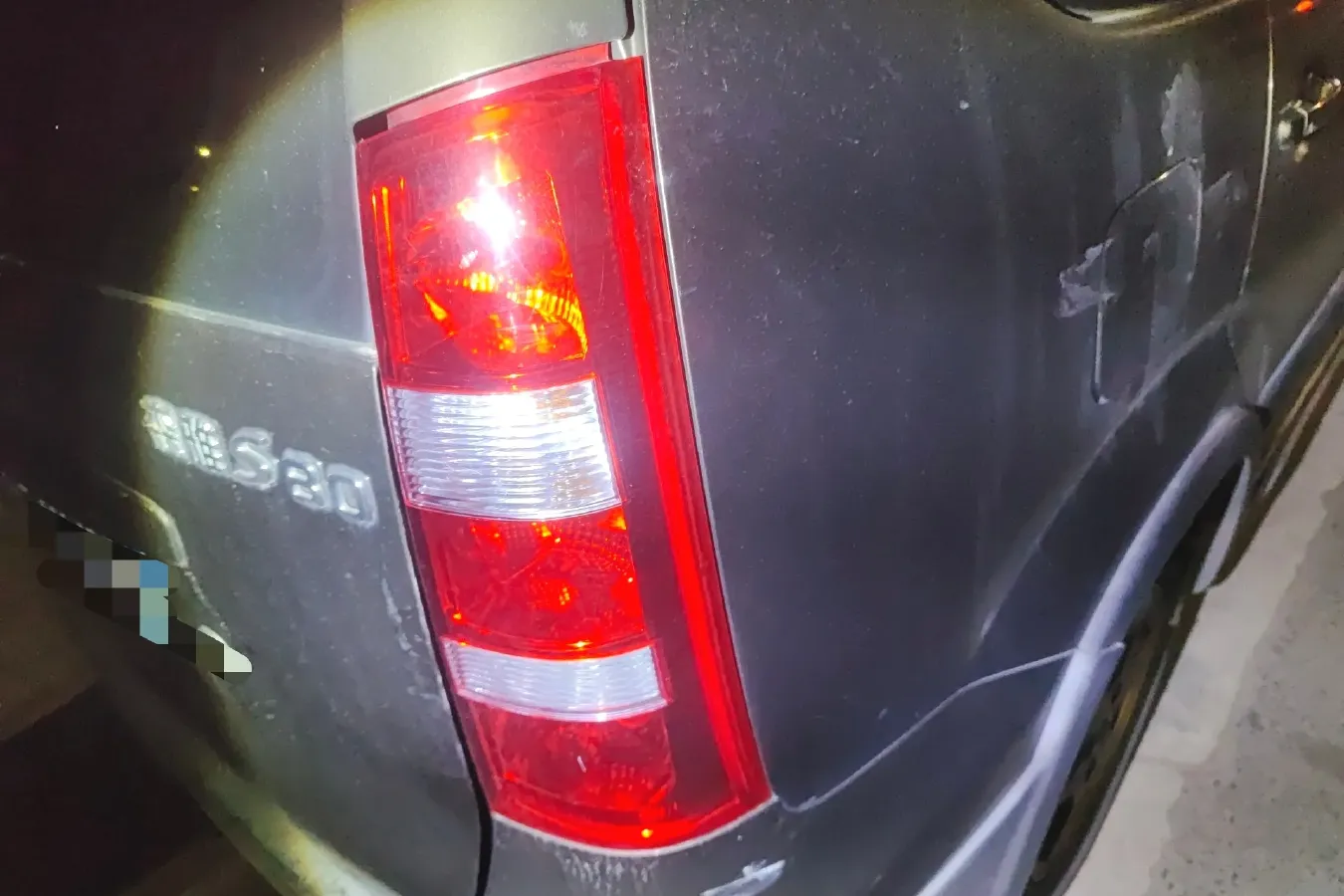 2013 FAW Senia S80 1.5L 109HP L4 5MT,autocango,china used car exporter,china ev exporter,chinese used car exporter,chinese used ev exporter