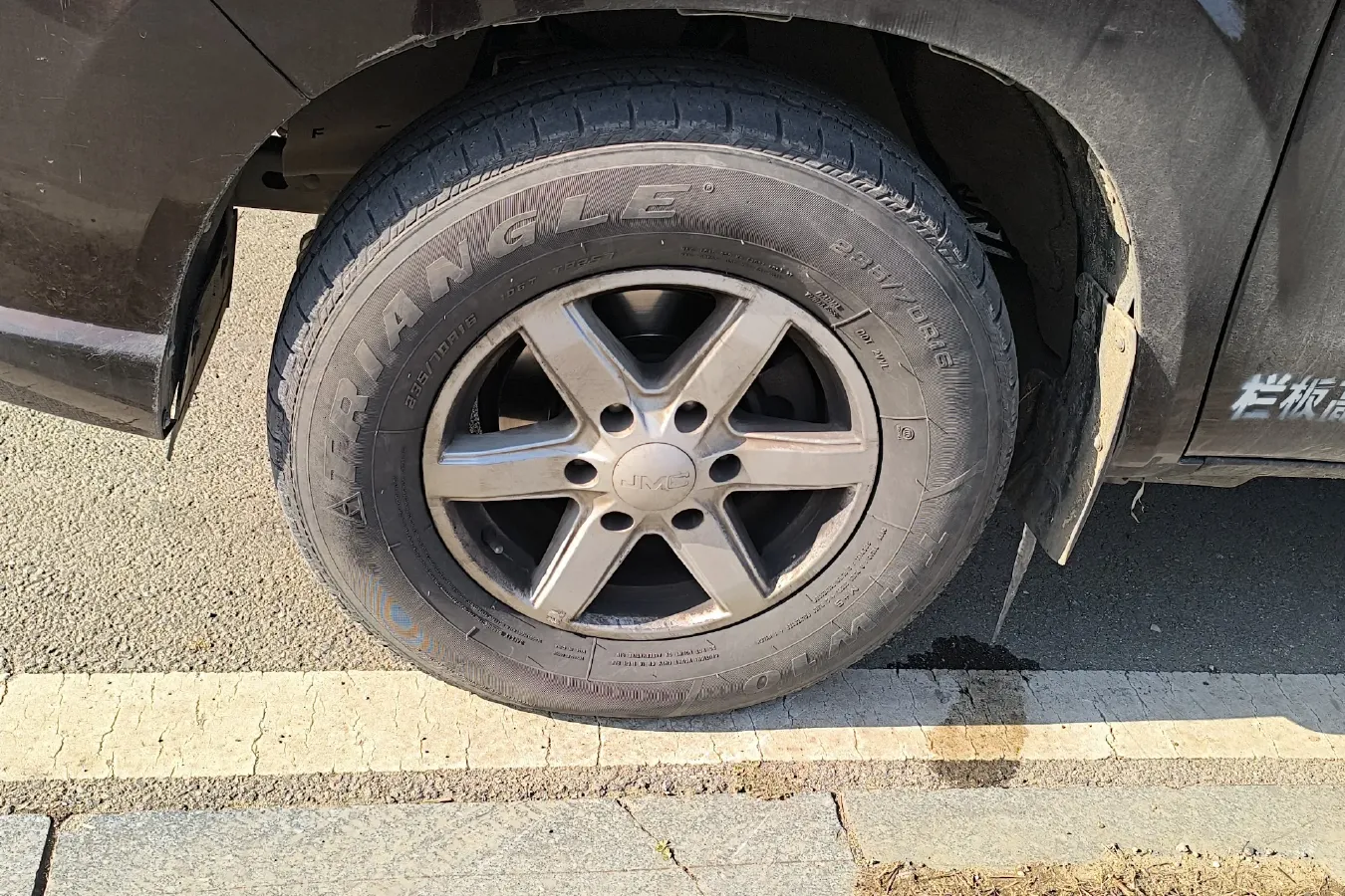 2022 JMC BaoDian 2.5T 140HP L4 5MT,autocango,china used car exporter,china ev exporter,chinese used car exporter,chinese used ev exporter