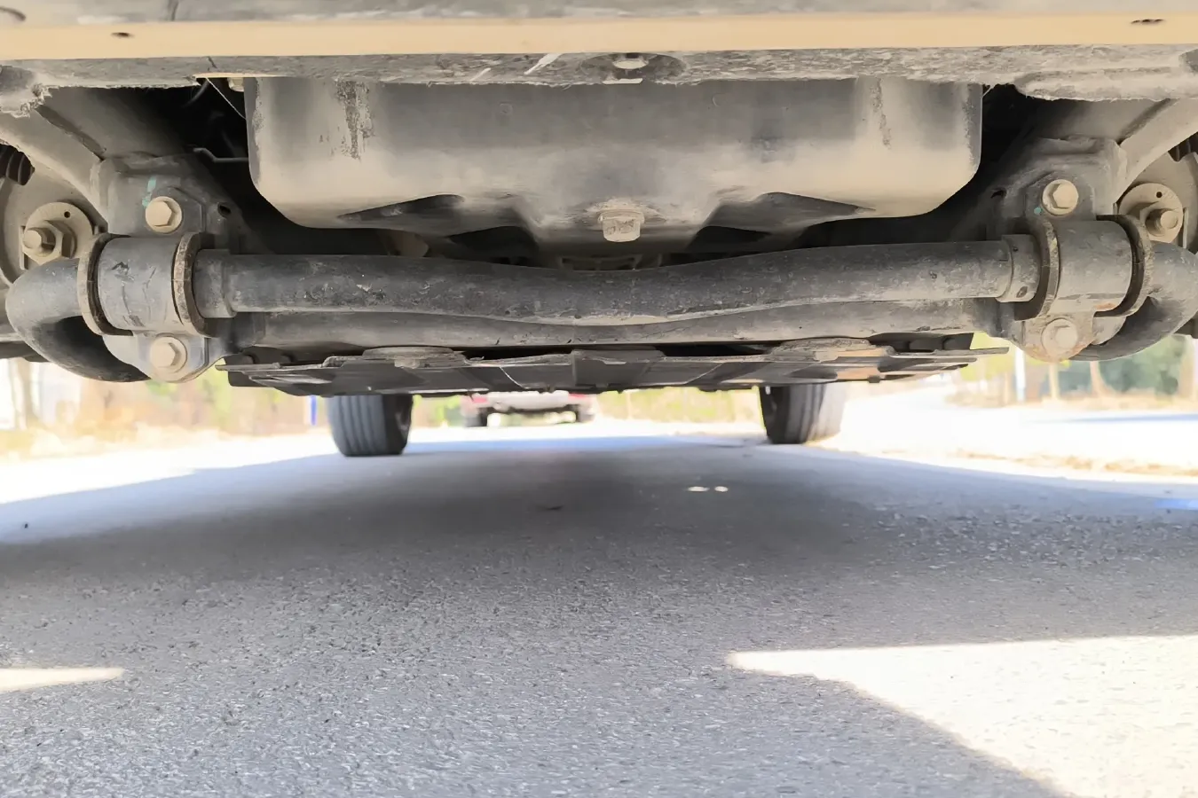 2022 JMC BaoDian 2.5T 140HP L4 5MT,autocango,china used car exporter,china ev exporter,chinese used car exporter,chinese used ev exporter