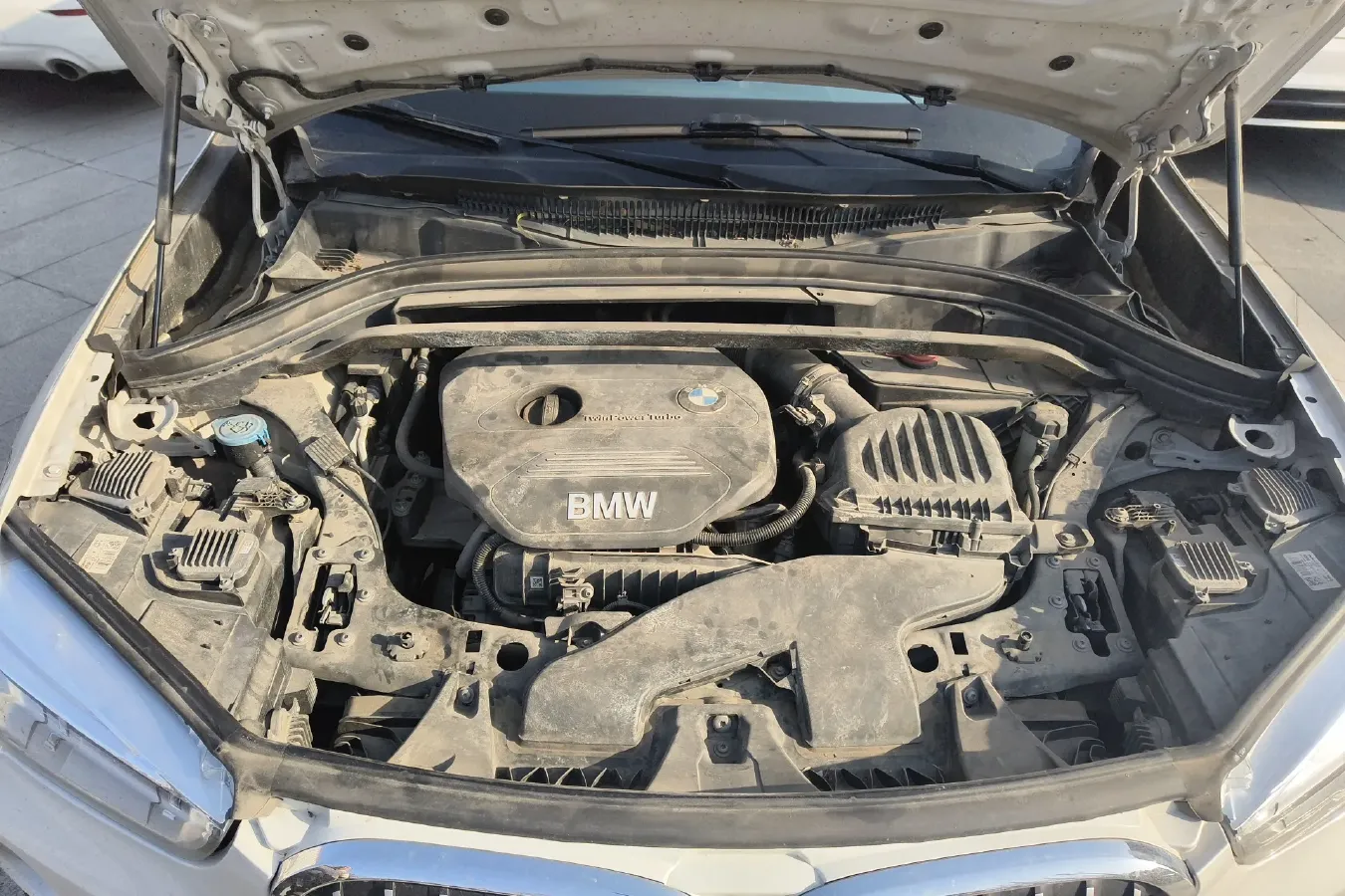 2018 BMW X1 1.5T 136HP L3 6AT,autocango,china used car exporter,china ev exporter,chinese used car exporter,chinese used ev exporter