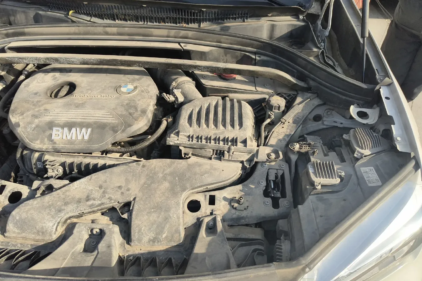 2018 BMW X1 1.5T 136HP L3 6AT,autocango,china used car exporter,china ev exporter,chinese used car exporter,chinese used ev exporter