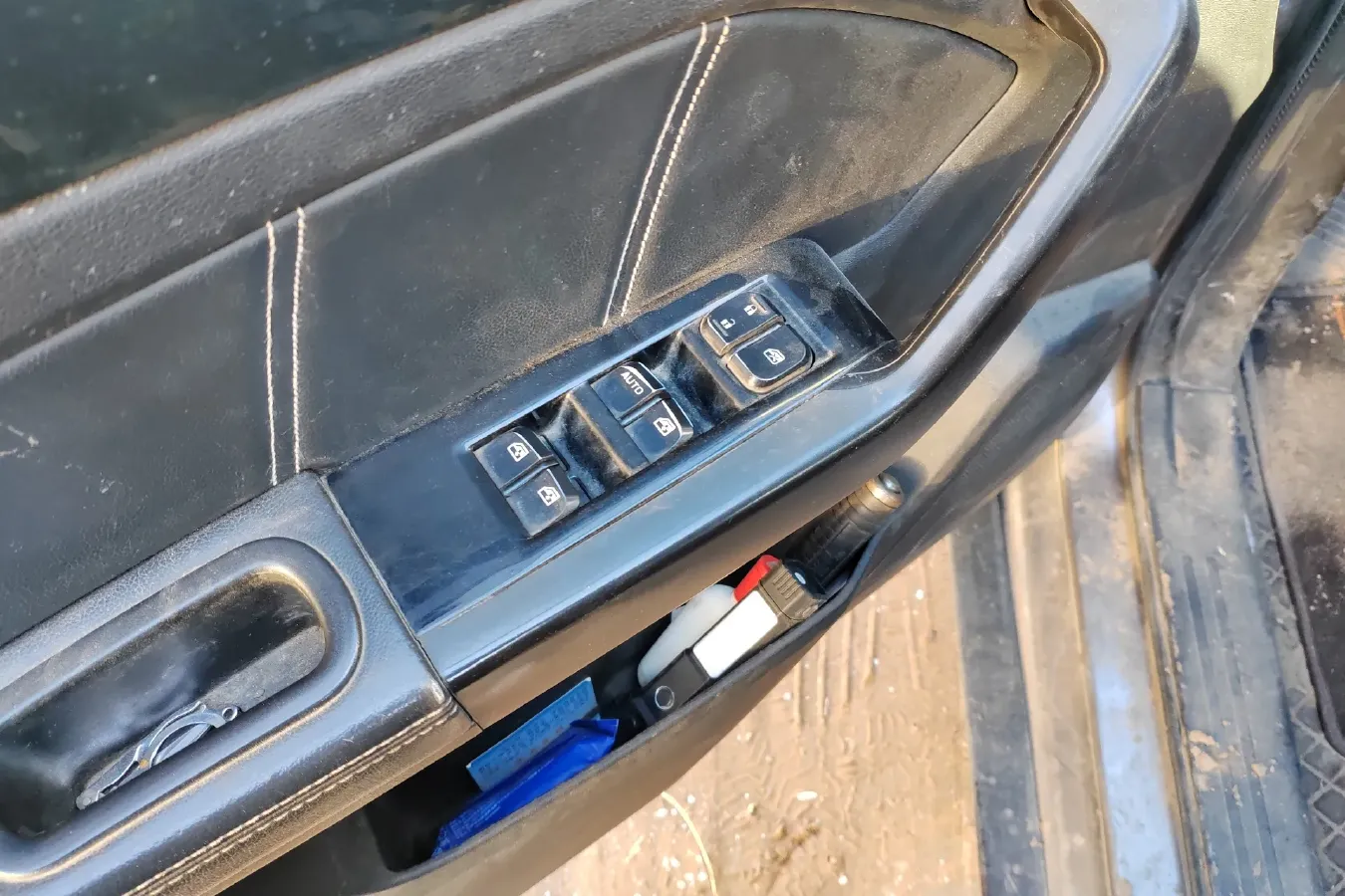 2017 BAIC WeiWang M60 1.5L 116HP L4 5MT,autocango,china used car exporter,china ev exporter,chinese used car exporter,chinese used ev exporter