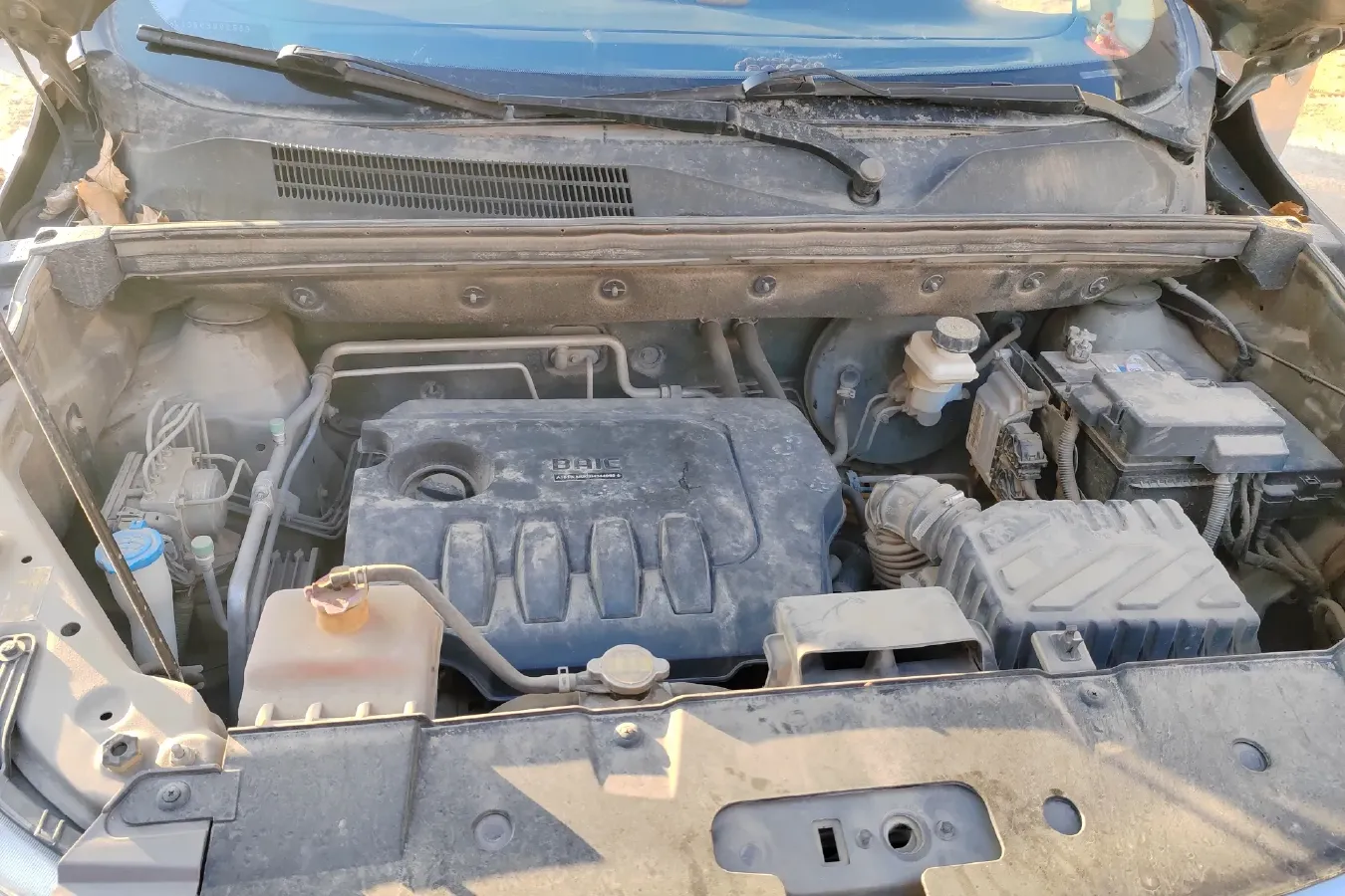 2017 BAIC WeiWang M60 1.5L 116HP L4 5MT,autocango,china used car exporter,china ev exporter,chinese used car exporter,chinese used ev exporter