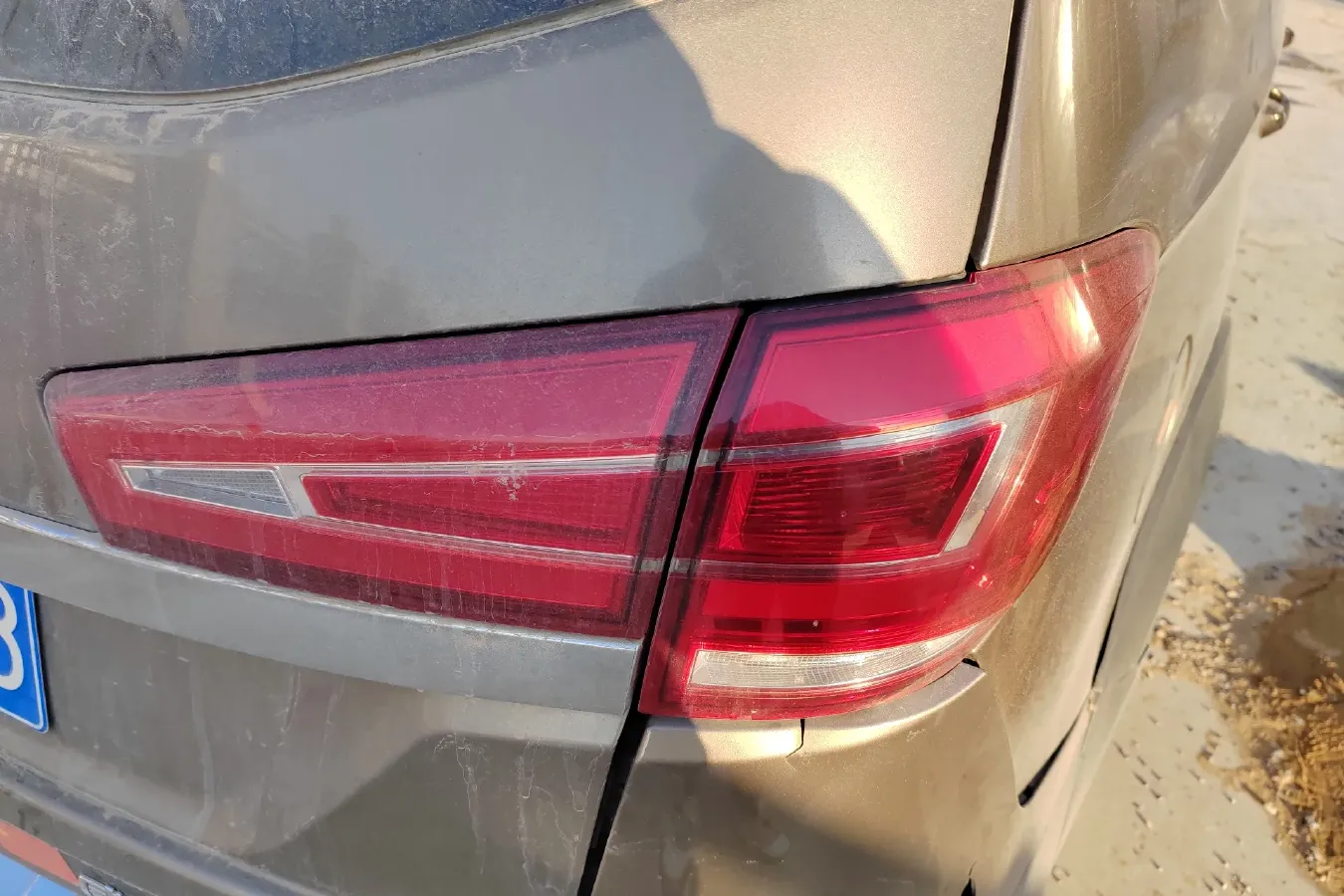 2017 BAIC WeiWang M60 1.5L 116HP L4 5MT,autocango,china used car exporter,china ev exporter,chinese used car exporter,chinese used ev exporter