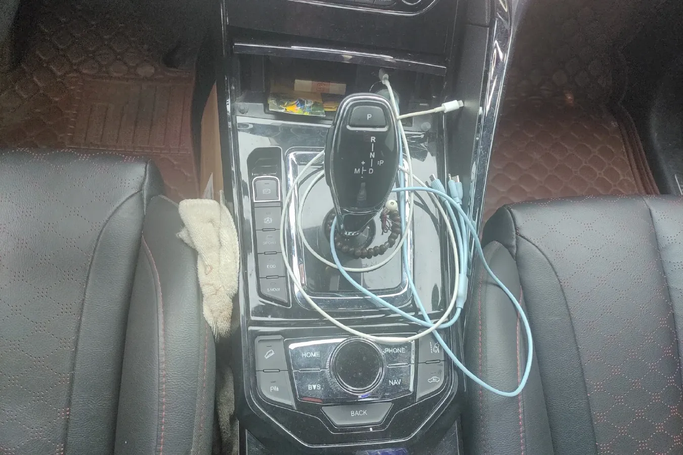 2019 HaiMa 8S 1.6T 195HP L4 6AT,autocango,china used car exporter,china ev exporter,chinese used car exporter,chinese used ev exporter