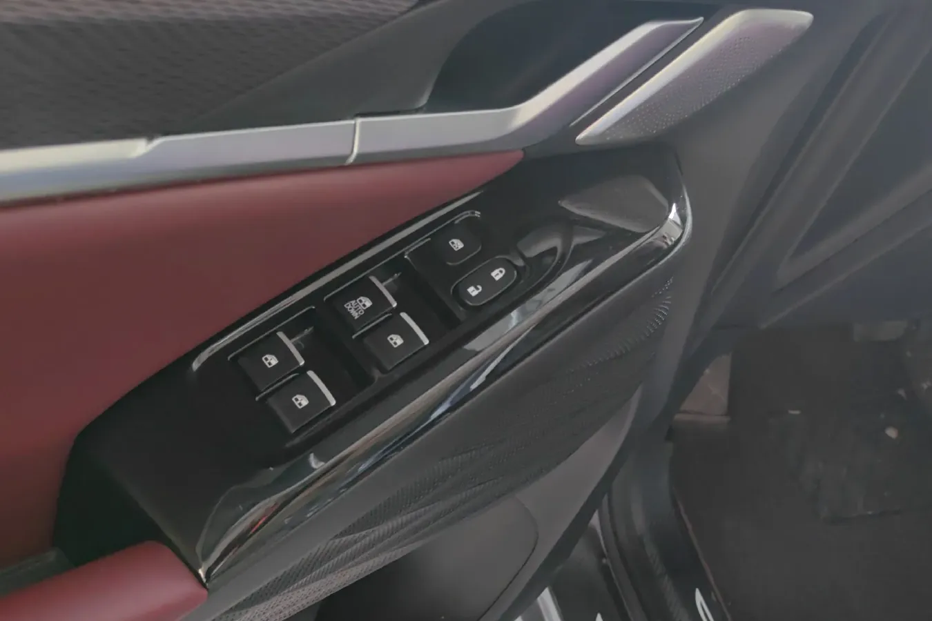 2021 Sehol QX 1.5T 184HP L4 6DCT,autocango,china used car exporter,china ev exporter,chinese used car exporter,chinese used ev exporter