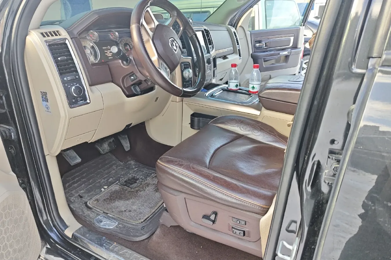 2011 RAM Trucks 5.7L 395HP V8 5AT,autocango,china used car exporter,china ev exporter,chinese used car exporter,chinese used ev exporter