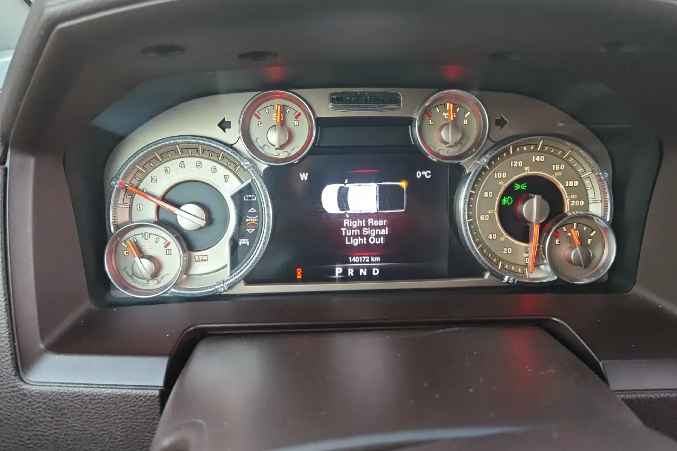 2011 RAM Trucks 5.7L 395HP V8 5AT,autocango,china used car exporter,china ev exporter,chinese used car exporter,chinese used ev exporter