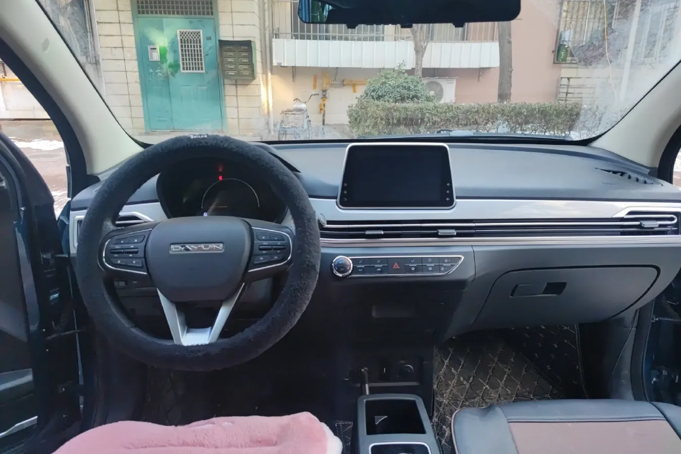 2022 DaYun YueHu BEV 30.66KWH,autocango,china used car exporter,china ev exporter,chinese used car exporter,chinese used ev exporter