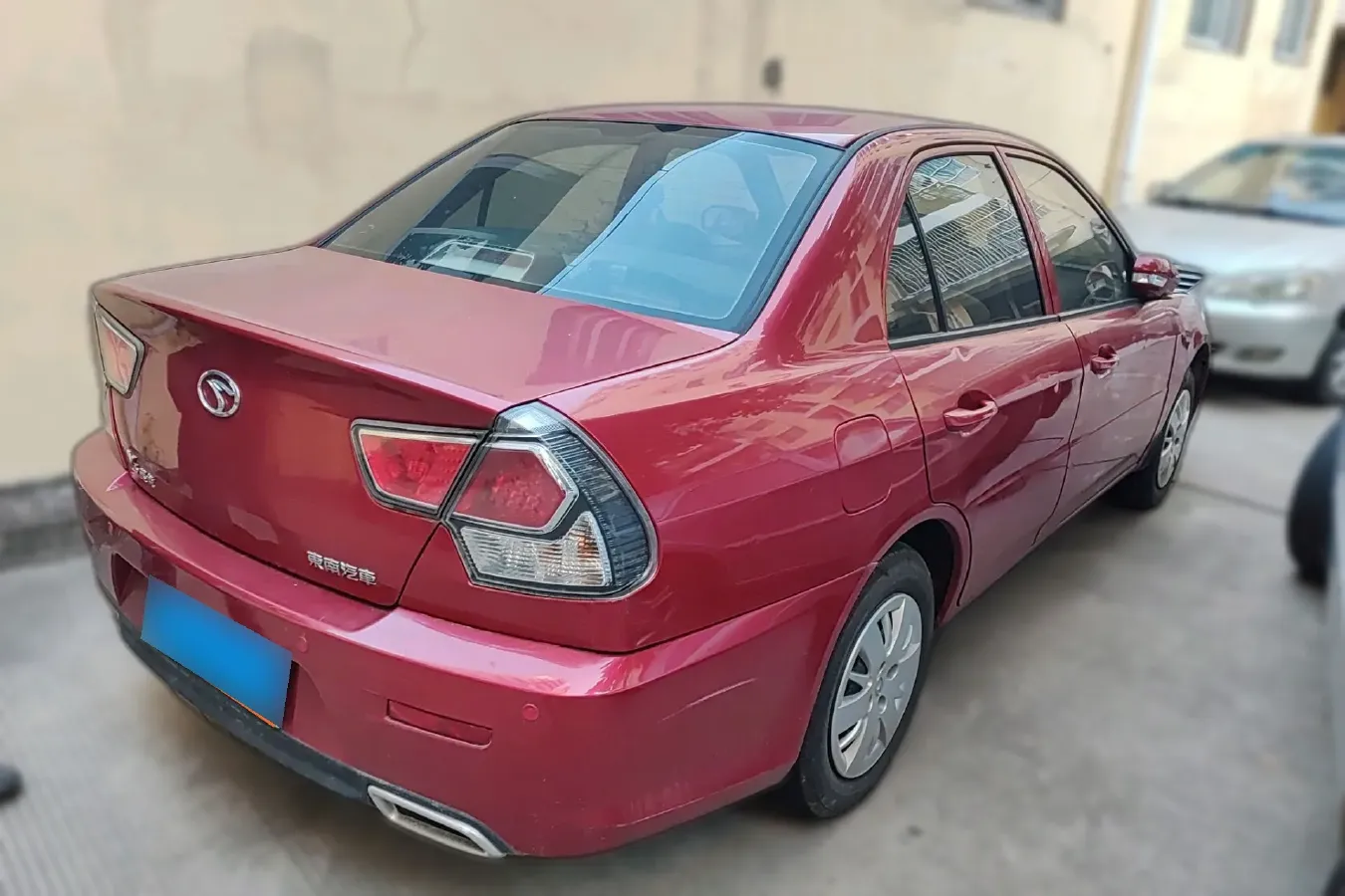 2013 Soueast V3 1.5L 110HP L4 5MT,autocango,china used car exporter,china ev exporter,chinese used car exporter,chinese used ev exporter