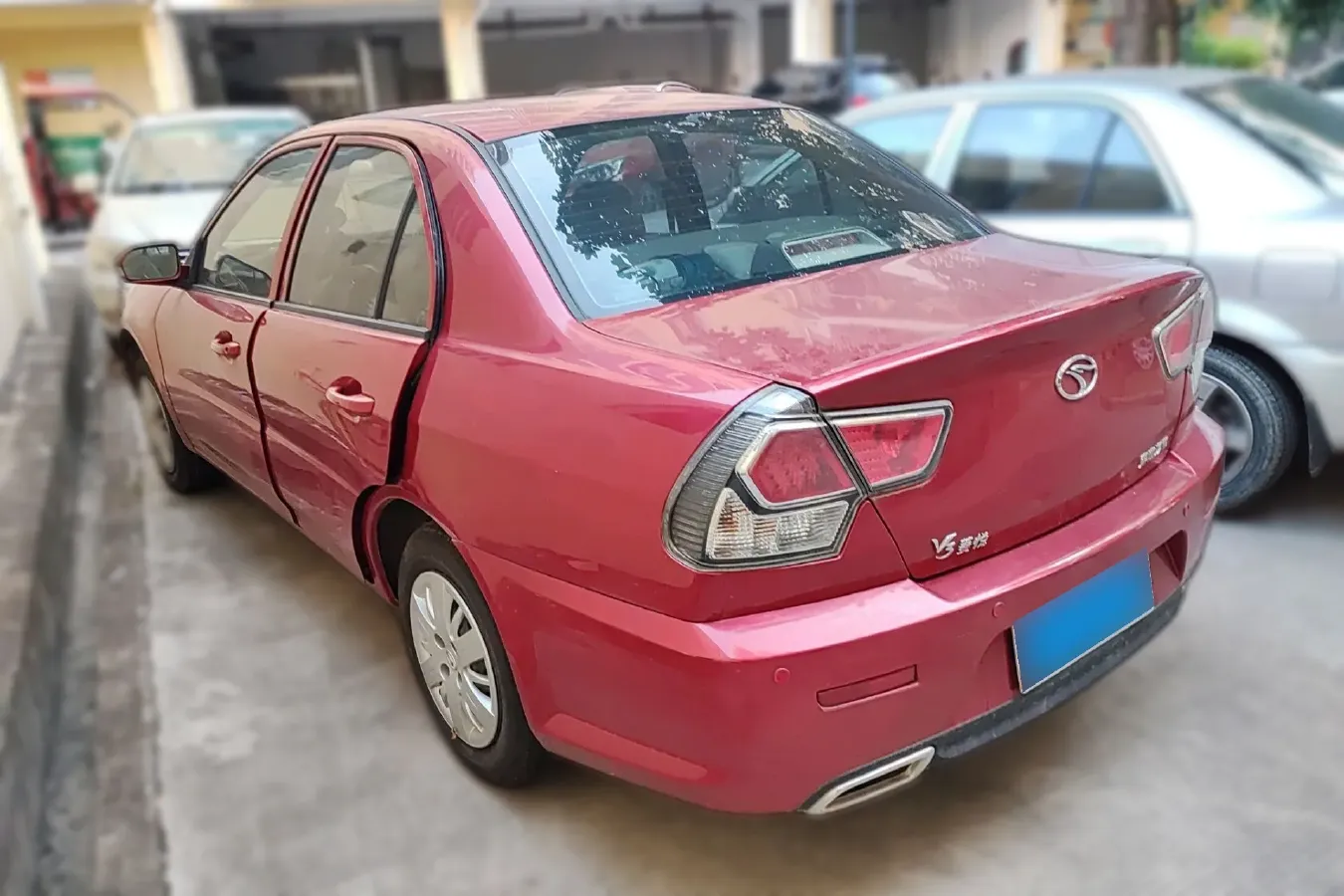 2013 Soueast V3 1.5L 110HP L4 5MT,autocango,china used car exporter,china ev exporter,chinese used car exporter,chinese used ev exporter