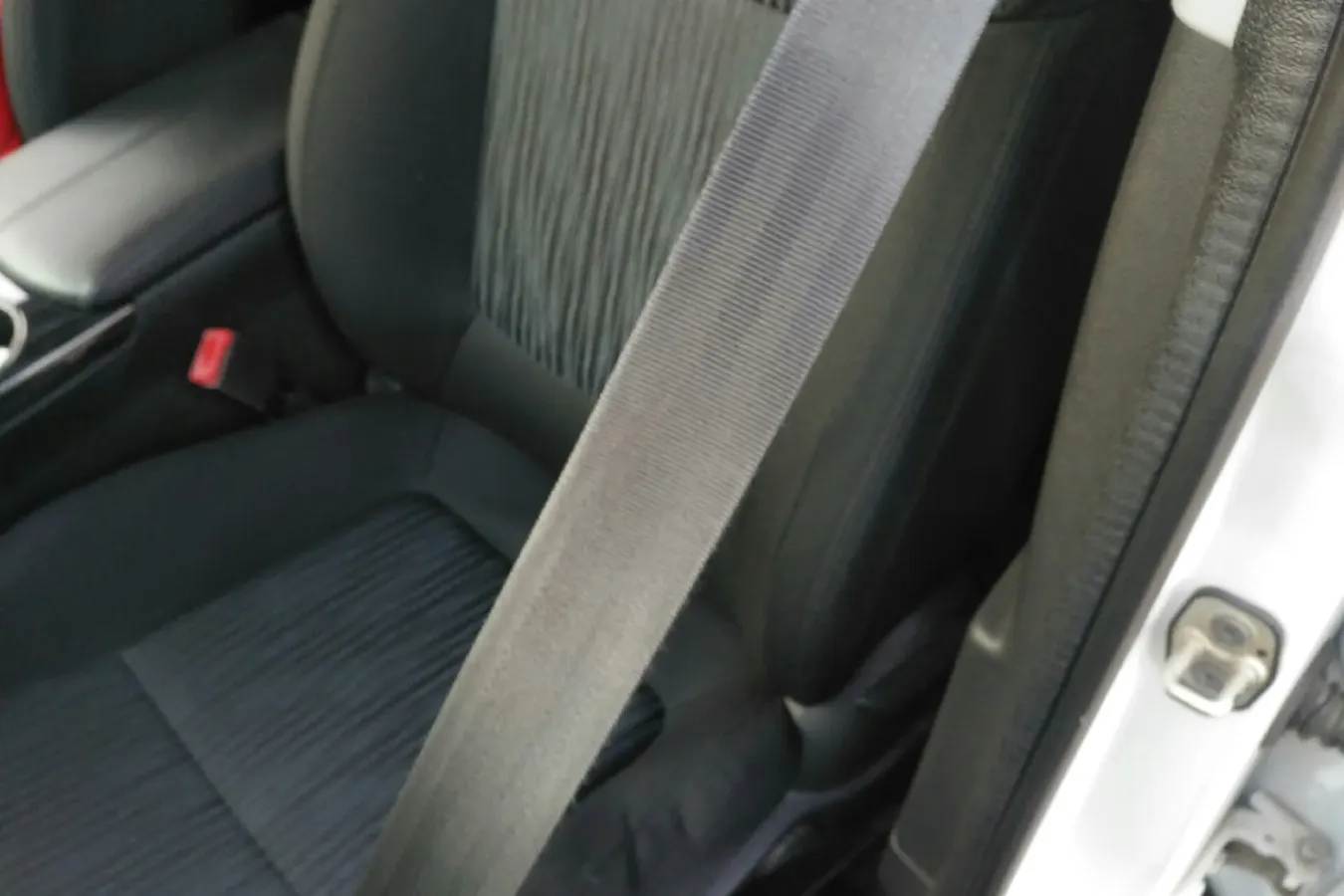 2015 Peugeot 3008 2.0L 147HP L4 6AT,autocango,china used car exporter,china ev exporter,chinese used car exporter,chinese used ev exporter